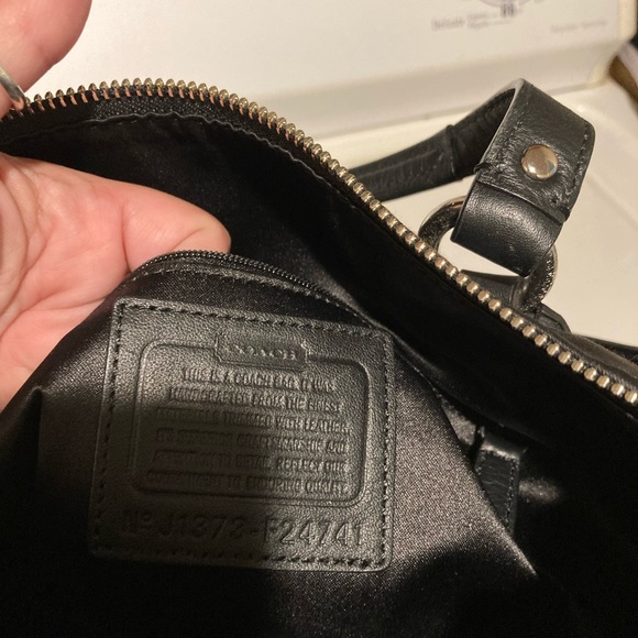 SOLD Coach bag - Picture 11 of 12